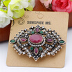 Gothic Style Women Hollow Flower Resin Vintage Brooch Corsage Antique Gold Color Turkish Indian Ethnic Wedding Banquet Jewelry