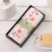 Japan Uchino UCHINO&wind 1 a towel gift box pure cotton gauze exquisite elegant comfortable absorbent I beige 70g bar size 34 83cm