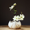 Arts&Crafts Simple white ceramic porcelain vase ornaments flower arrangement decorative ornaments - hearted vase
