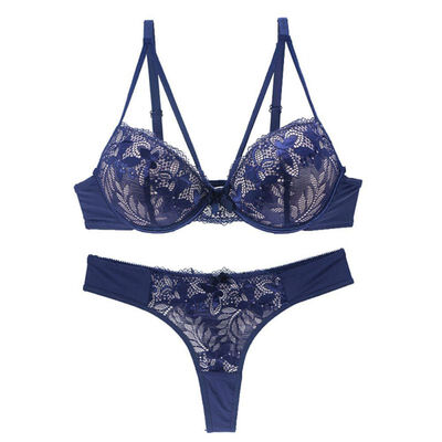 Fashion Lace Sexy Luxury Underwear Lingerie Brand Women Strappy Bra Set Thong Hollow Transparent Comfy Underwear
Fashion Lace Sexy Luxury Underwear Lingerie Brand Women Strappy Bra Set Thong Hollow Transparent Comfy Underwear
