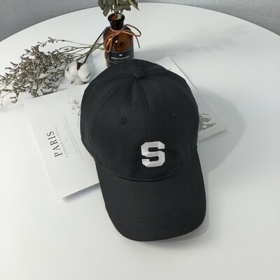 New South Korean s-letter Beige soft top curved bill cap European&American fashion men&womens baseball hip hop hat
New South Korean s-letter Beige soft top curved bill cap European&American fashion men&womens baseball hip hop hat