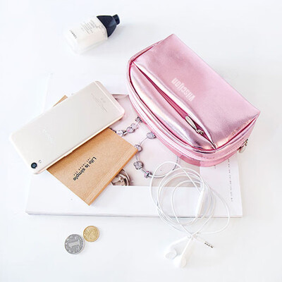 Vilscijon Victorian cosmetic bag waterproof Korean portable travel wash bag multi-function storage bag large 2627
Vilscijon Victorian cosmetic bag waterproof Korean portable travel wash bag multi-function storage bag large 2627