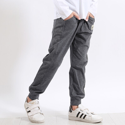 Boys wear sports pants 2018 new autumn childrens pants student sports trousers in the big childrens sweatpants
Boys wear sports pants 2018 new autumn childrens pants student sports trousers in the big childrens sweatpants
