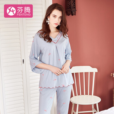 Fen Teng 2019 spring&summer new flamingo V-neck cute girlfriends knit seven-point sleeve home service ladies pajamas J980A10893 light blue
Fen Teng 2019 spring&summer new flamingo V-neck cute girlfriends knit seven-point sleeve home service ladies pajamas J980A10893 light blue