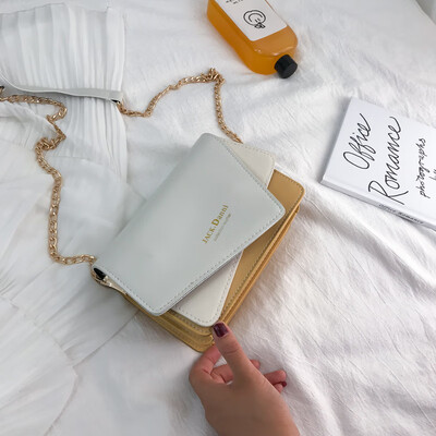2019 new temperament color letter small square bag female fashion diagonal cover chain Messenger bag simple wild shoulder bag
2019 new temperament color letter small square bag female fashion diagonal cover chain Messenger bag simple wild shoulder bag