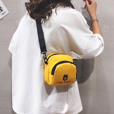Canvas bag female slung summer small bag 2019 new fashion student Korean version of the simple wild shoulder phone bag
Canvas bag female slung summer small bag 2019 new fashion student Korean version of the simple wild shoulder phone bag