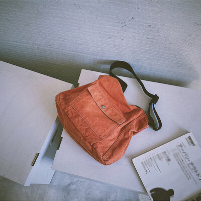 Tailored Canvas Bag Female Diagonal Shoulder Bag Portable Simple Wild Bag Student Bag
Tailored Canvas Bag Female Diagonal Shoulder Bag Portable Simple Wild Bag Student Bag