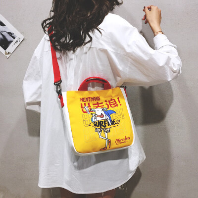 Small bag female 2019 new Korean version of the wild cartoon girl canvas shoulder Messenger bag chic Harajuku student bag
Small bag female 2019 new Korean version of the wild cartoon girl canvas shoulder Messenger bag chic Harajuku student bag