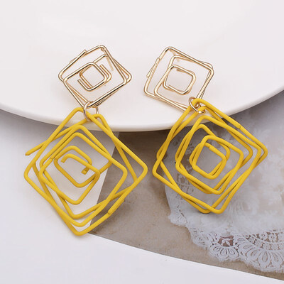 EK868 Korean Jewelry Round Triangle Heart Drop Earrings Yellow Wire Spiral Earrings Metal Maze Exaggerated Party Jewelry
EK868 Korean Jewelry Round Triangle Heart Drop Earrings Yellow Wire Spiral Earrings Metal Maze Exaggerated Party Jewelry
