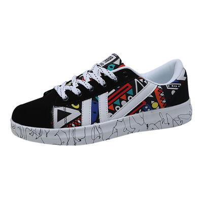 New casual Men Vulcanized Shoes Sneakers Mens Fashion Casual Lace-Up Colorful Canvas Sport Graffiti board Shoes
New casual Men Vulcanized Shoes Sneakers Mens Fashion Casual Lace-Up Colorful Canvas Sport Graffiti board Shoes
