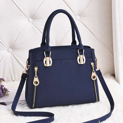 Ladies bag 2019 spring&summer new womens bag simple fashion handbags Europe&the United States trend shoulder slung killer bag
Ladies bag 2019 spring&summer new womens bag simple fashion handbags Europe&the United States trend shoulder slung killer bag