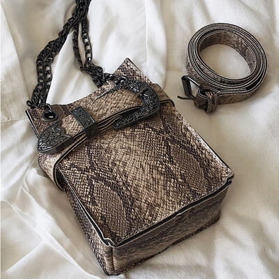 Tailored Women Retro Serpentine Vintage Leather Messenger Bag Crossbody Bag Chest Bag
Tailored Women Retro Serpentine Vintage Leather Messenger Bag Crossbody Bag Chest Bag