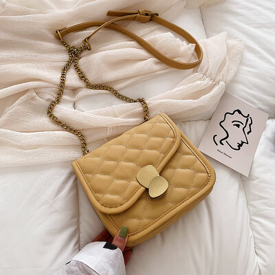 Texture contrast color bag chic lock chain womens bag new 2019 diamond small square shoulder bag messenger bag
Texture contrast color bag chic lock chain womens bag new 2019 diamond small square shoulder bag messenger bag