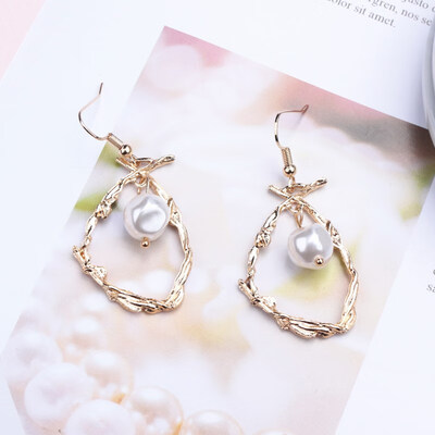 EK314 New Design Metal Gold Color Circle Cross Heart Geometric Irregular Natural Imitation Pearl Drop Earrings for Women Jewelry
EK314 New Design Metal Gold Color Circle Cross Heart Geometric Irregular Natural Imitation Pearl Drop Earrings for Women Jewelry