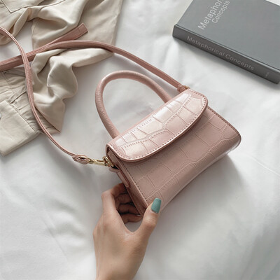 Advanced sense of foreign style womens bag texture crocodile pattern portable bag new 2019 simple retro small square bag Messenge
Advanced sense of foreign style womens bag texture crocodile pattern portable bag new 2019 simple retro small square bag Messenge