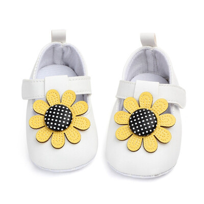 Autumn Baby Girls Shoes Infant First Walkers Newborn Soft Sole Non-Slip Flower Pattern PU Shoes
Autumn Baby Girls Shoes Infant First Walkers Newborn Soft Sole Non-Slip Flower Pattern PU Shoes