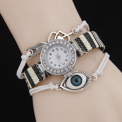 Factory direct new fashion ladies bracelet watch Cupid arrow peacock eye pendant quartz watch
Factory direct new fashion ladies bracelet watch Cupid arrow peacock eye pendant quartz watch