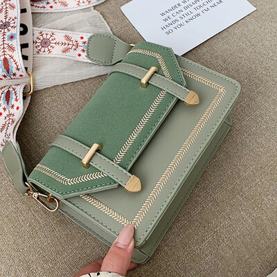 Bag woman 2019 summer new style Korean version fashion simple solid color belt buckle decoration single shoulder slanting womens
Bag woman 2019 summer new style Korean version fashion simple solid color belt buckle decoration single shoulder slanting womens