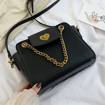 North bag lock small square bag womens new 2019 Korean version of a simple one - shoulder oblique bag chain bag
North bag lock small square bag womens new 2019 Korean version of a simple one - shoulder oblique bag chain bag