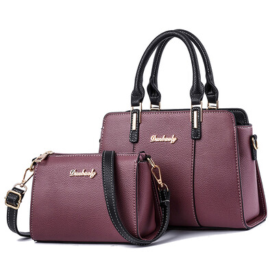 Middle-aged women tide atmosphere ladies handbag simple Joker shoulder slung texture mother bag
Middle-aged women tide atmosphere ladies handbag simple Joker shoulder slung texture mother bag