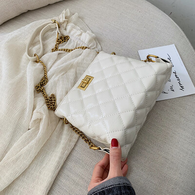 Vintage Lingg chain small bag new 2019 ins net red summer bucket bag single-shoulder womens bag slant bag tide
Vintage Lingg chain small bag new 2019 ins net red summer bucket bag single-shoulder womens bag slant bag tide