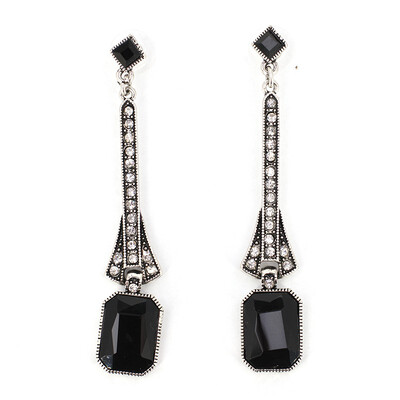 3 Colors Wholesale Earring New Fashion Women Design Crystal Stud Earrings For Women Fashion Earring Factory Price 
3 Colors Wholesale Earring New Fashion Women Design Crystal Stud Earrings For Women Fashion Earring Factory Price