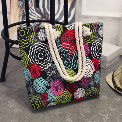 Summer Shopping Big Bag floral Messenger Bags Women Canvas bohemian style striped Shoulder Beach Bag Female Casual Tote
Summer Shopping Big Bag floral Messenger Bags Women Canvas bohemian style striped Shoulder Beach Bag Female Casual Tote