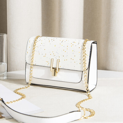 High-grade foreign ladies bag Chaohuan version of the 2019 Chaohua 100 sets of simple fashion chic chain oblique Bag
High-grade foreign ladies bag Chaohuan version of the 2019 Chaohua 100 sets of simple fashion chic chain oblique Bag