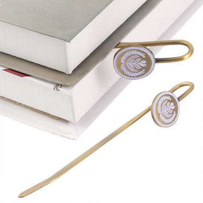 Greensen Retro Metal Bookmark Exquisite Coffee Flower Hook Bookmark to Book Lovers
Greensen Retro Metal Bookmark Exquisite Coffee Flower Hook Bookmark to Book Lovers