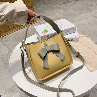 Senior sense of foreign style womens bag Joker bow handbag new 2019 summer bucket shoulder bag messenger bag
Senior sense of foreign style womens bag Joker bow handbag new 2019 summer bucket shoulder bag messenger bag