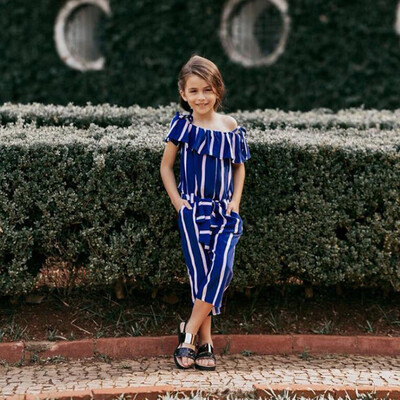 Mommy&Me Child Girl Family Ruffled Off Shoulder Striped Print One-Piece Jumpsuit
Mommy&Me Child Girl Family Ruffled Off Shoulder Striped Print One-Piece Jumpsuit