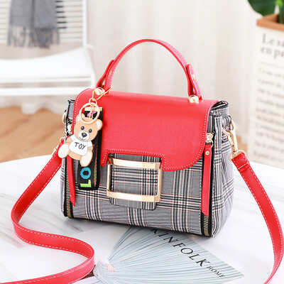 Womens bag new fashion Korean version fashion collision color simple ladies shoulder bags inclined bags
Womens bag new fashion Korean version fashion collision color simple ladies shoulder bags inclined bags