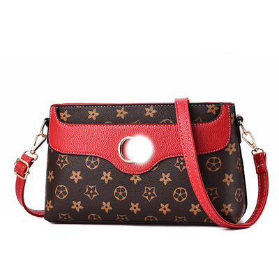 2019 new Korean version of the cool fashion womens bag Messenger bag small fresh&simple single shoulder diagonal bag
2019 new Korean version of the cool fashion womens bag Messenger bag small fresh&simple single shoulder diagonal bag