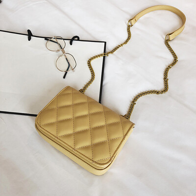 Small fragrance rhombic chain bag female 2019 new wave Korean version of the wild single shoulder slung fashion texture small square bag
Small fragrance rhombic chain bag female 2019 new wave Korean version of the wild single shoulder slung fashion texture small square bag