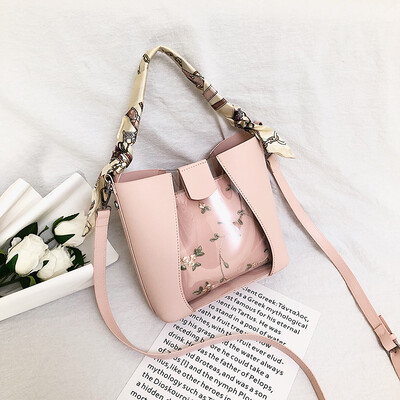 Jelly transparent bag female summer scarves portable bag 2019 new mother bucket shoulder bag Messenger bag
Jelly transparent bag female summer scarves portable bag 2019 new mother bucket shoulder bag Messenger bag