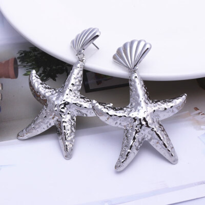 European Trendy Geometric Metal Big Drop Earring For Women Leaf Flower Round Brincos Statement Earring Party Jewelry Model Show
European Trendy Geometric Metal Big Drop Earring For Women Leaf Flower Round Brincos Statement Earring Party Jewelry Model Show