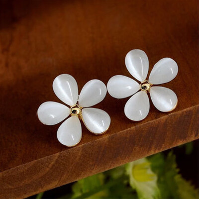 E774 Korean Jewelry Zircon Heart Crystal Flower Stud Earrings For Women Fashion Double Sides Gold Silver Color Statement Jewelry
E774 Korean Jewelry Zircon Heart Crystal Flower Stud Earrings For Women Fashion Double Sides Gold Silver Color Statement Jewelry