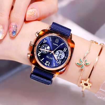 2019 new watch womens net red lovers fashion waterproof large dial waterproof quartz watch womens watch
2019 new watch womens net red lovers fashion waterproof large dial waterproof quartz watch womens watch