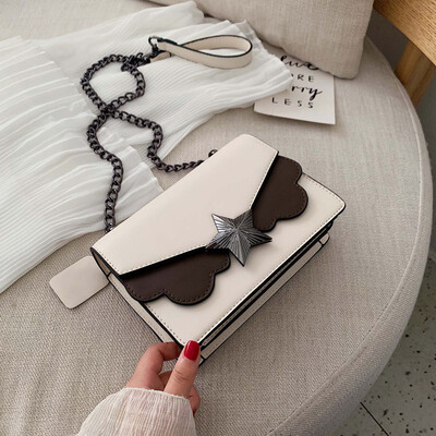 Joker women 2019 new Korean version of simple chain small square bag fashion foreign style texture shoulder Messenger bag
Joker women 2019 new Korean version of simple chain small square bag fashion foreign style texture shoulder Messenger bag
