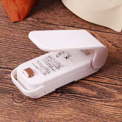 Baijie sealing sealing machine small household compression packaging machine household sealing machine hand pressure mini portable plastic bag sealing device electric heat sealer white
Baijie sealing sealing machine small household compression packaging machine household sealing machine hand pressure mini portable plastic bag sealing device electric heat sealer white