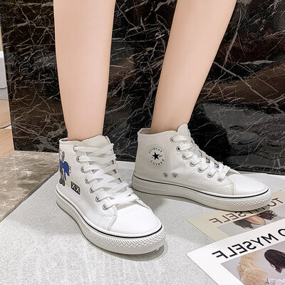 Gao Gang canvas shoes female graffiti hand-painted hip-hop ins street beat sports port windboard shoes tide students original fla
Gao Gang canvas shoes female graffiti hand-painted hip-hop ins street beat sports port windboard shoes tide students original fla