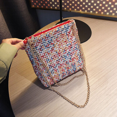 Popular weaving wind small bag female 2019 new wave Korean version of the wild hit color Messenger bag fashion chain shoulder bag
Popular weaving wind small bag female 2019 new wave Korean version of the wild hit color Messenger bag fashion chain shoulder bag