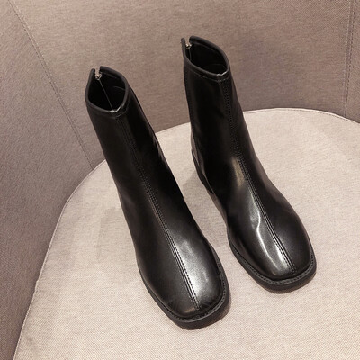Autumn boots are all-match with strong English style&short boots womens middle school&square head Chelsea boots women
Autumn boots are all-match with strong English style&short boots womens middle school&square head Chelsea boots women