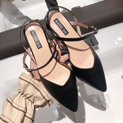Sandals female ins tide Han Bai Joker summer word with small fresh high heel pointed Baotou
Sandals female ins tide Han Bai Joker summer word with small fresh high heel pointed Baotou