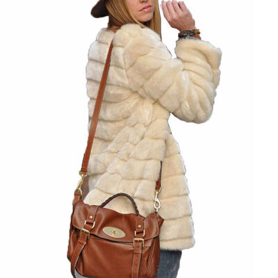 Winter Coat Fashion Solid Cardigan Thick Warm Long Sleeve O-neck Jacket Women Faux Fur Furry Coat Outerwear Overcoat Plus Size
Winter Coat Fashion Solid Cardigan Thick Warm Long Sleeve O-neck Jacket Women Faux Fur Furry Coat Outerwear Overcoat Plus Size