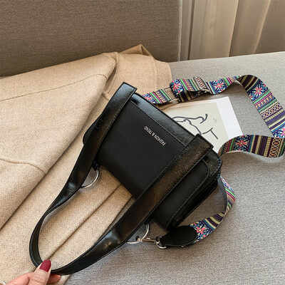 Net red casual small bag early autumn new style 2019 simple small square bag retro single-shoulder bag bag
Net red casual small bag early autumn new style 2019 simple small square bag retro single-shoulder bag bag