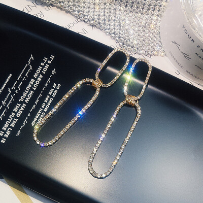 In 2019 the latest design creative temperament rectangular earrings generous&simple earrings gifts for women
In 2019 the latest design creative temperament rectangular earrings generous&simple earrings gifts for women