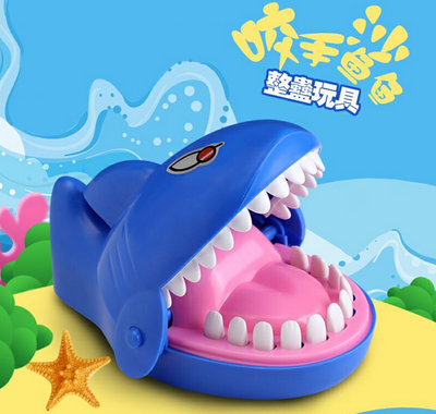 Finger biting toy small shark no light music function childrens creative pressure-relief toys