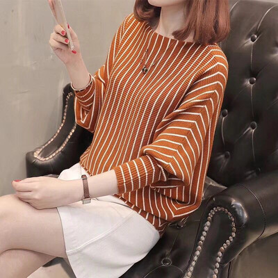 2019 Autumn Batwing Sleeve Striped Sweaters Winter Women O-Neck Loose Knitted Pullover Female Pull Femme Sweater
2019 Autumn Batwing Sleeve Striped Sweaters Winter Women O-Neck Loose Knitted Pullover Female Pull Femme Sweater