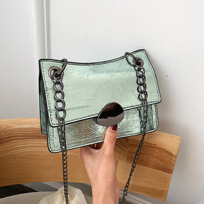Retro handbags new fashion bright surface saddle bag wild casual chain slung small square bag
Retro handbags new fashion bright surface saddle bag wild casual chain slung small square bag
